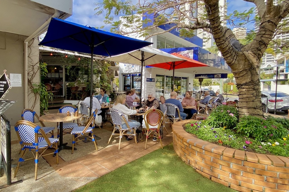 Le Jardin Cafe Restaurant Main Beach | Must Do Gold Coast